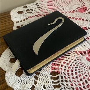 Black gold gilded atlas with Silver Mikimoto Bookmark with Pearl 221